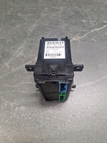 Блок управління комфорту 7421720483 RENAULT