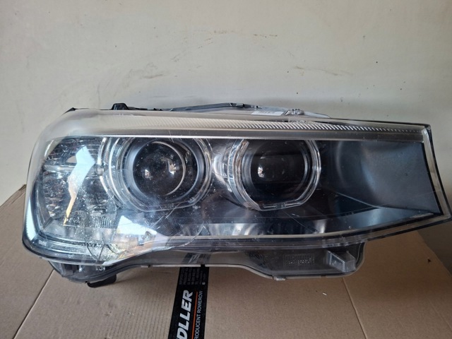 Права блок фара 7460638 BMW