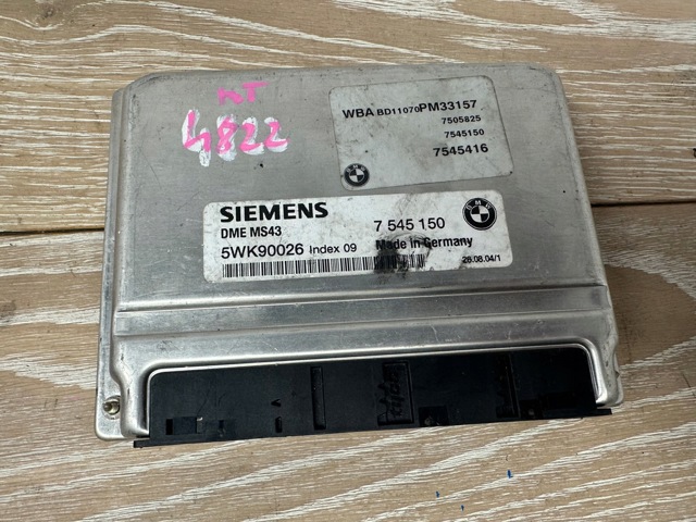 Блок двигуна 7509942 BMW