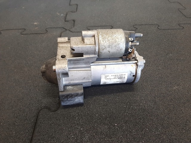 Стартер 7649090 BMW