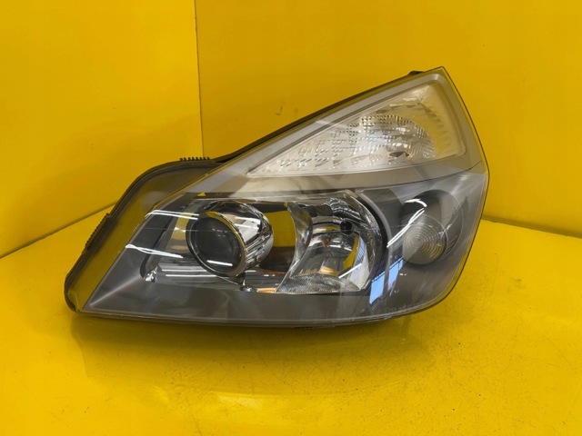 Основна фара - вставка 7701053976 RENAULT
