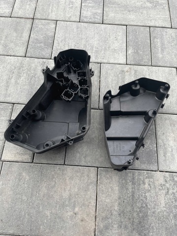 Кришка блока реле 7L0937576 PORSCHE
