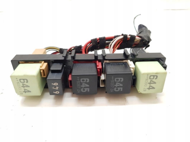 Коробка запобіжників 7N0937503A VAG
