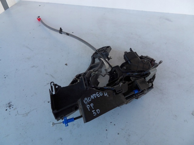 Замок передніх пасажирських дверей 7S7AA21812FC FORD