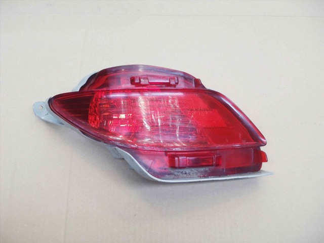 Фара протитуманна задня, права 8148048020 TOYOTA