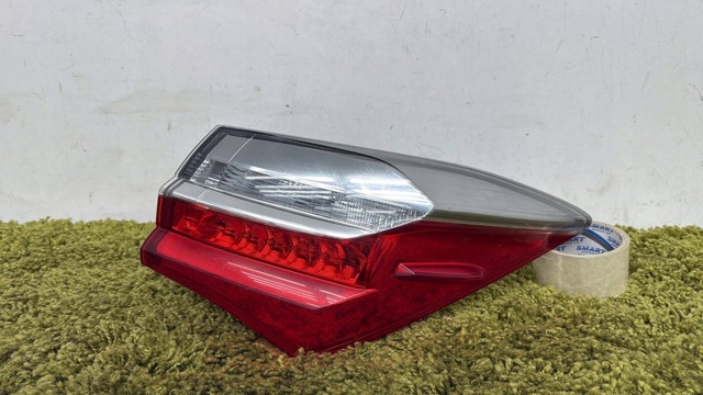 Стоп задній 8155002A80 TOYOTA