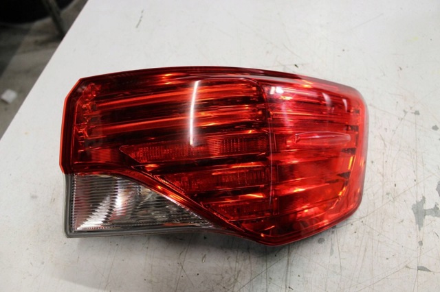Стоп задній 8155005270 TOYOTA