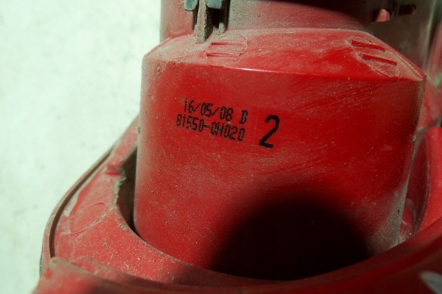 Задній правий стоп 815500H020 TOYOTA