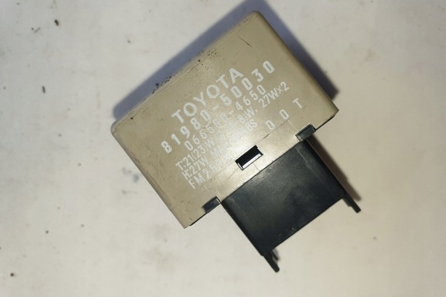 Реле поворотників 8198050030 TOYOTA