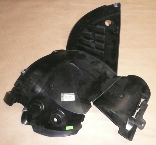 Підкрилок переднього крила, лівий передній 8200460509 RENAULT