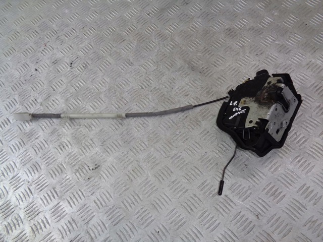 Замок дверей водія 82534310 BMW