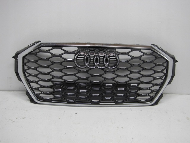 Решітка радіатора 83F853651B VAG