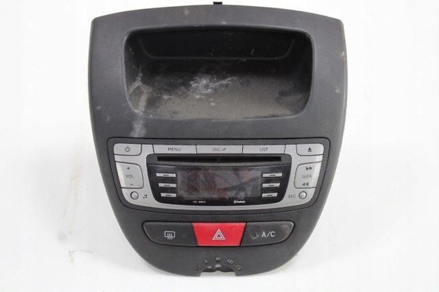 Магнітола 86120YV010 TOYOTA