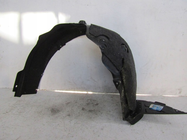 Підкрилок передній лівий 868113Z300 HYUNDAI