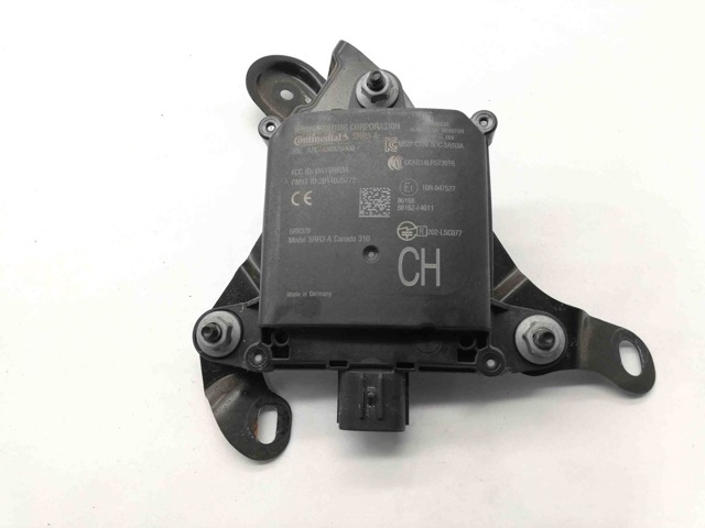 88162F4011 Toyota