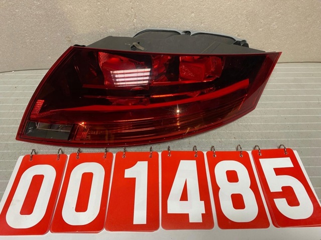 Ліхтар задній правий 8J0945096G VAG