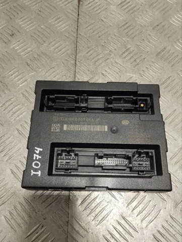 Блок управління комфорту 8K0907064JP VAG