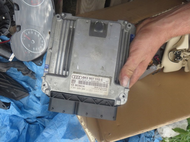 Модуль управління двигуном 8K5907115C VAG