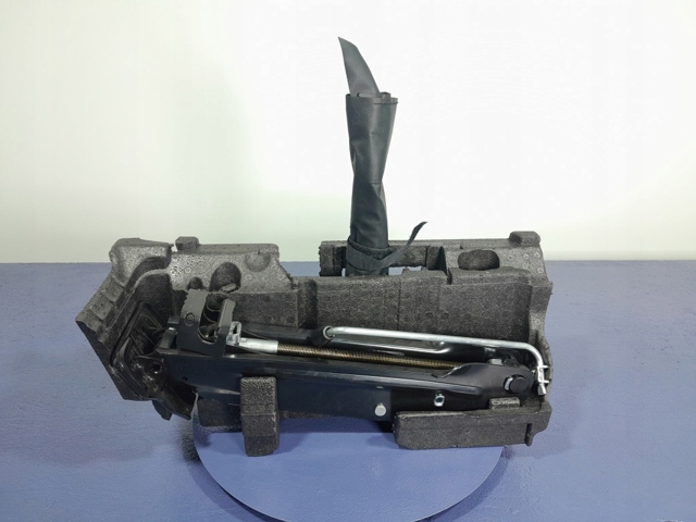 Домкрати 8R0011031H VAG