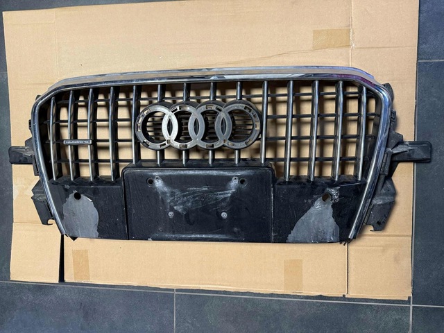 Решітка 8R0853651AB VAG