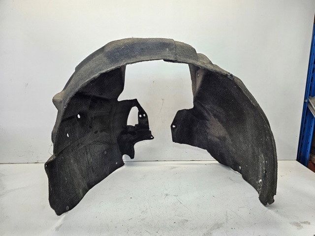 Підкрилок передній лівий 8T0821171H VAG