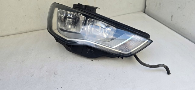 Права блок фара 8V0941004A VAG