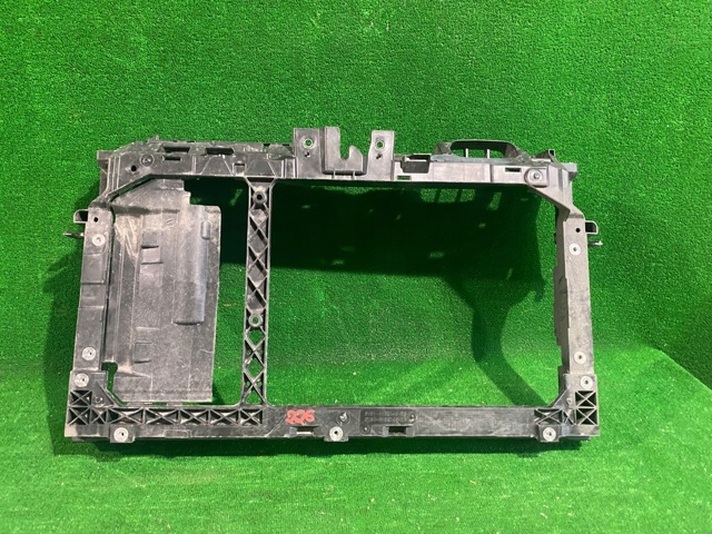 Рамка передньої панелі 8V51A16E146DB FORD