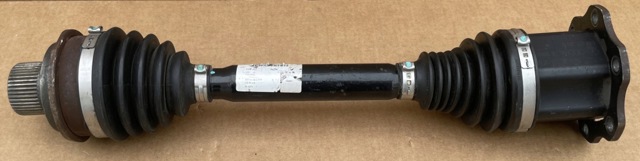 Вісь передня 8W0407271 VAG