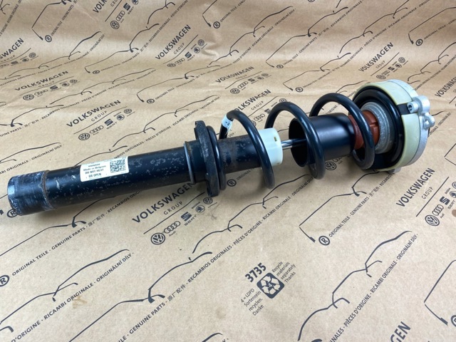 Пружина передня 8W0411105FP VAG