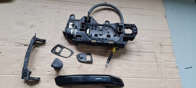 Накладка ручки дверей 8W0837240 VAG
