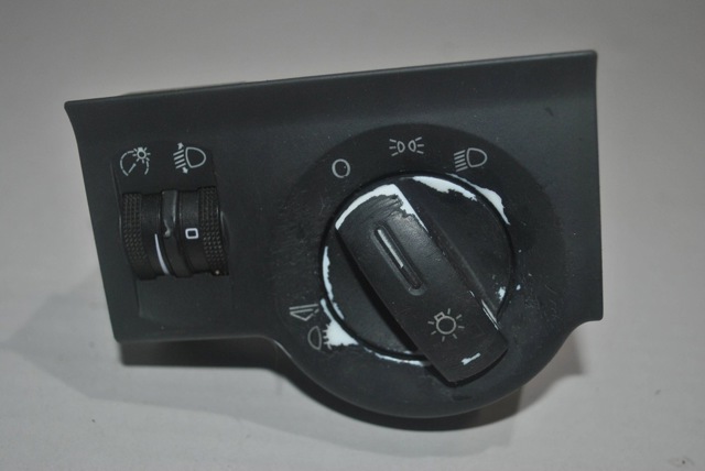 8Z1941531 VAG
