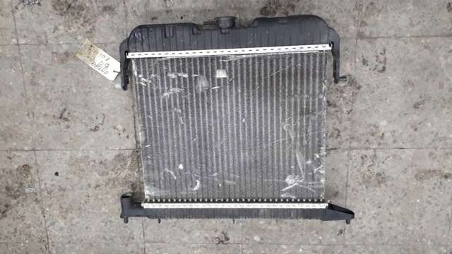Радіатор охолодження 90231319 OPEL
