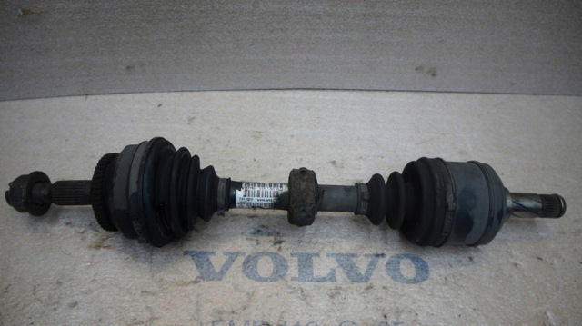 Піввісь передня ліва 9183785 VOLVO
