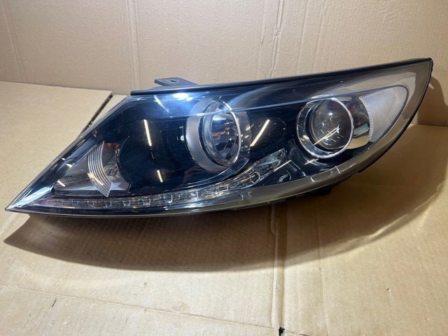 Блок фара ліва 921013U270 HYUNDAI