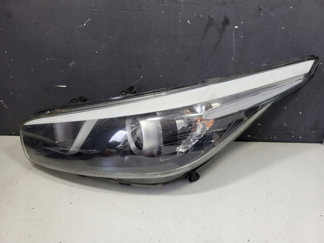 Фари 92101A2000 HYUNDAI