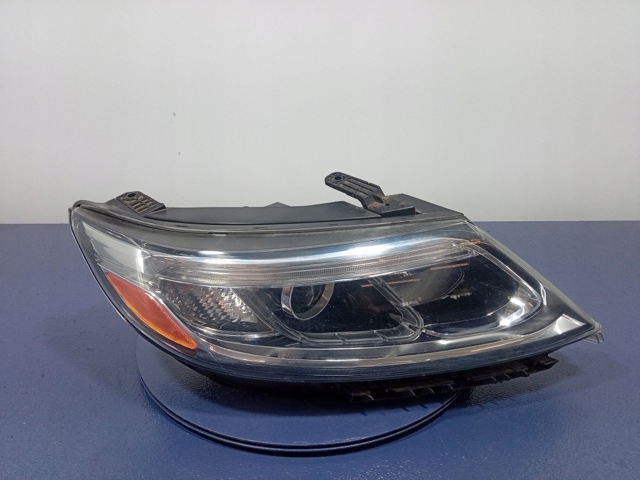 Основна фара - вставка 921021U500 HYUNDAI