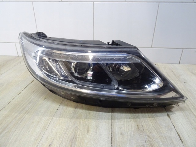 Фара комбінована, передня 921022P630 HYUNDAI