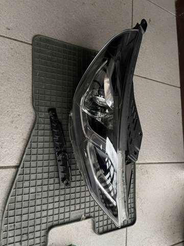 Права блок фара 92102G4510 HYUNDAI