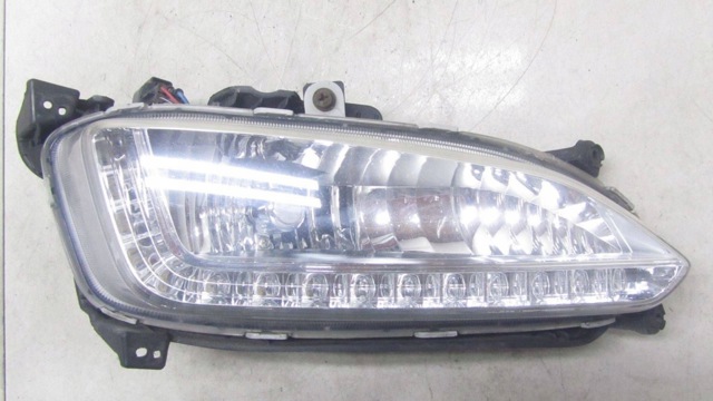 Права протитуманні фари 922022W020 HYUNDAI