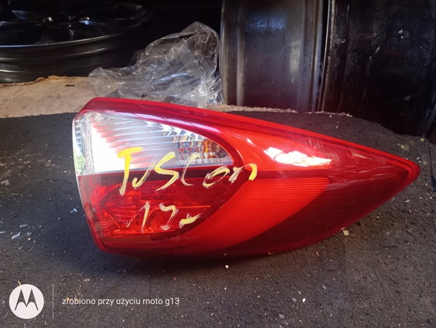 Задній правий зовнішній ліхтар 92402D3010 HYUNDAI