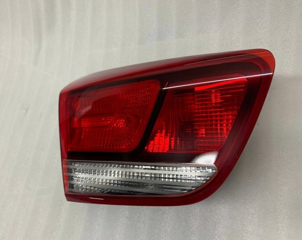 Задня ліва внутрішня фара 92403H8 HYUNDAI
