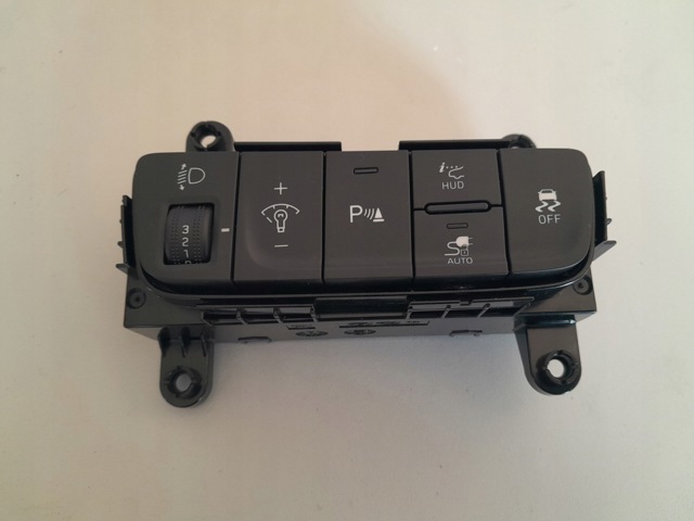 Кнопка коректора фар 93710K4CF0TRY HYUNDAI