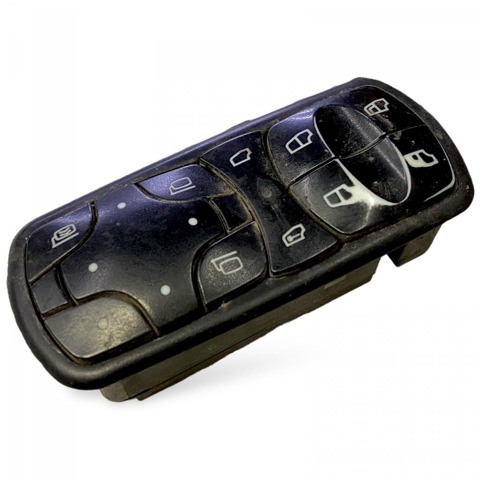 Кнопки переднього лівого склопід'ємника 9438200097 MERCEDES