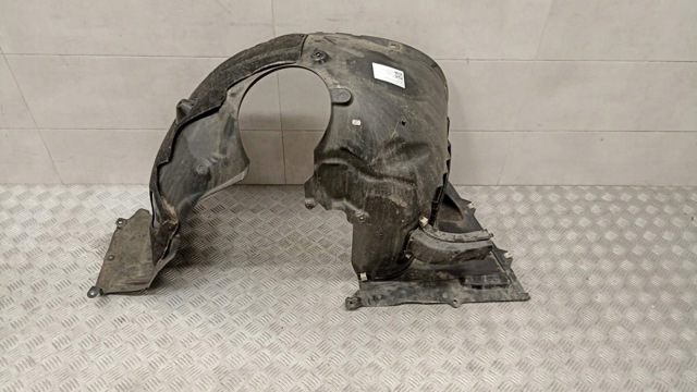 Підкрилок передній лівий 9465699 BMW