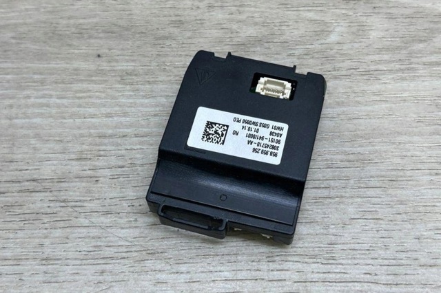 Руль 95B959256 PORSCHE