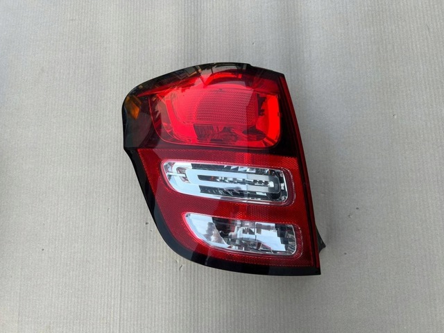 Задній лівий зовнішній ліхтар 9673805480 PEUGEOT