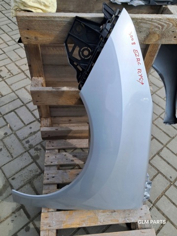 Переднє ліве крило 9682889480 PEUGEOT