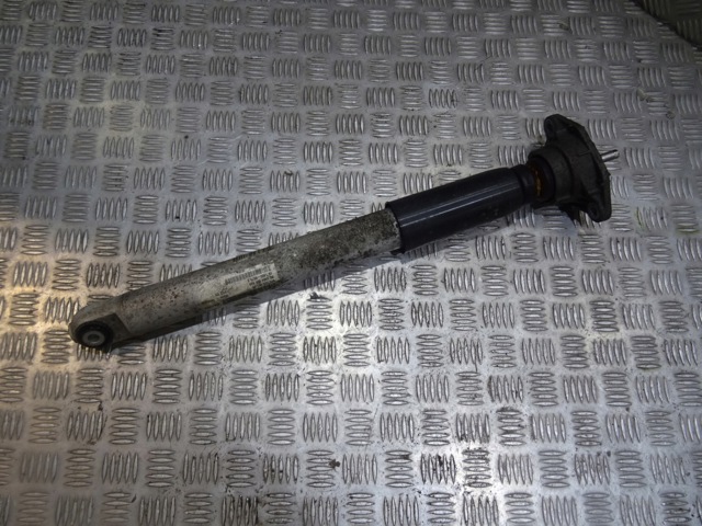 Амортизатор задньої підвіски 97033316104 PORSCHE