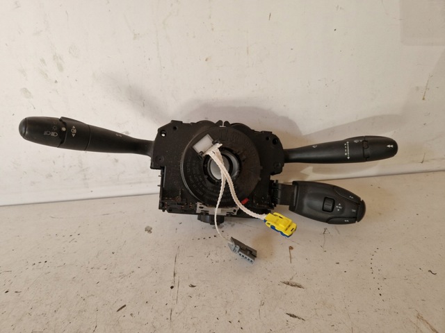 Перемикач підрульовий 98062250XT PEUGEOT