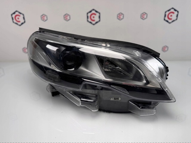 Фара комбінована, передня 9808235780 PEUGEOT